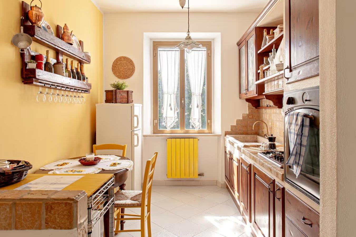 Апартаменты La Casina Di Borgo Ливорно Экстерьер фото